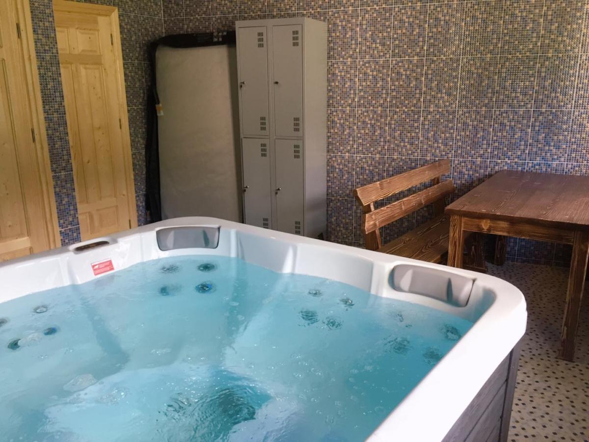 Котетж У Вілла Діола 科索夫 外观 照片
